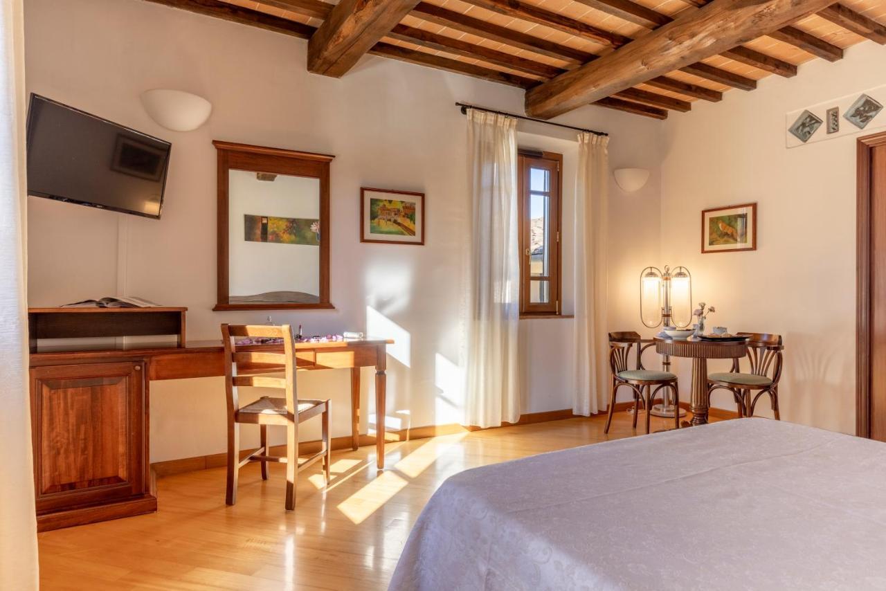 Hotel La Pace Asciano Exteriér fotografie